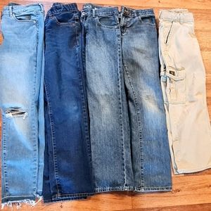 Boy pants bundle.  Sizes 10-12 some husky some boot cut. All in very decent shap